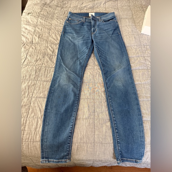 Hudson Skinny Jeans size 27.
32 Length - Picture 1 of 6